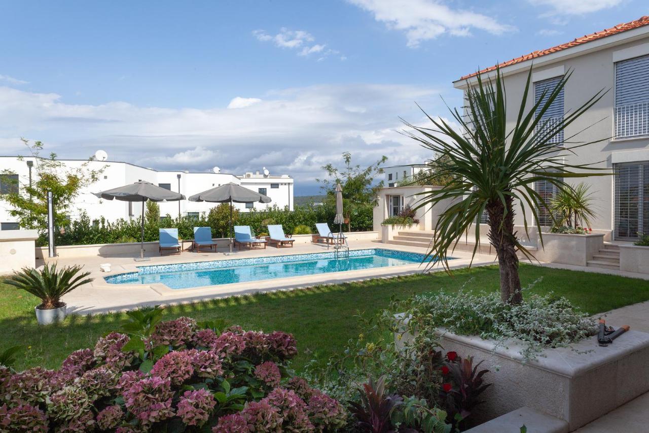 Luxury Rooms Vila Carissa Malinska Luaran gambar
